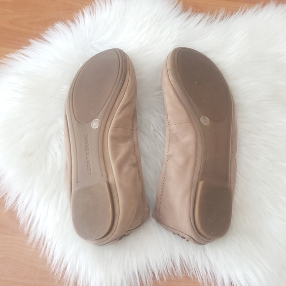 Lucky Brand Women's Tan Ballet Flats 9M - Picture 6 of 6